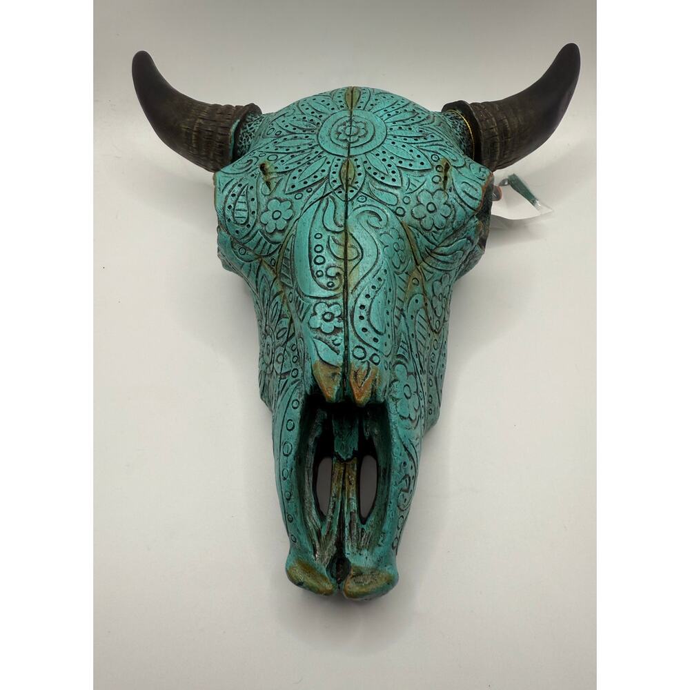 Decor - DE LEON Resin Turquoise Floral Tribal Carved Skull